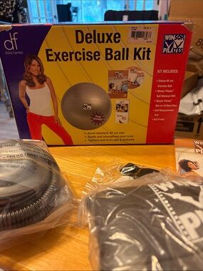 Daisy Fuentes Deluxe Exercise Ball Kit - Yellow & Red Accents